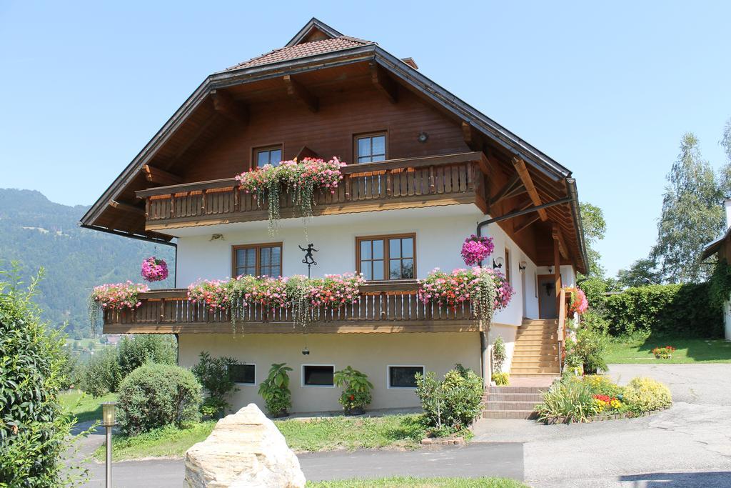 Pension Neuhof Оссиах Экстерьер фото